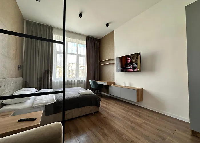Romantic Apartments - In The Center Of Lviv , King-Size Bed